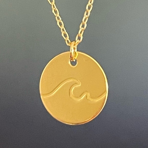 14k Gold Vermeil Coin Wave Necklace - Picture 3 of 9